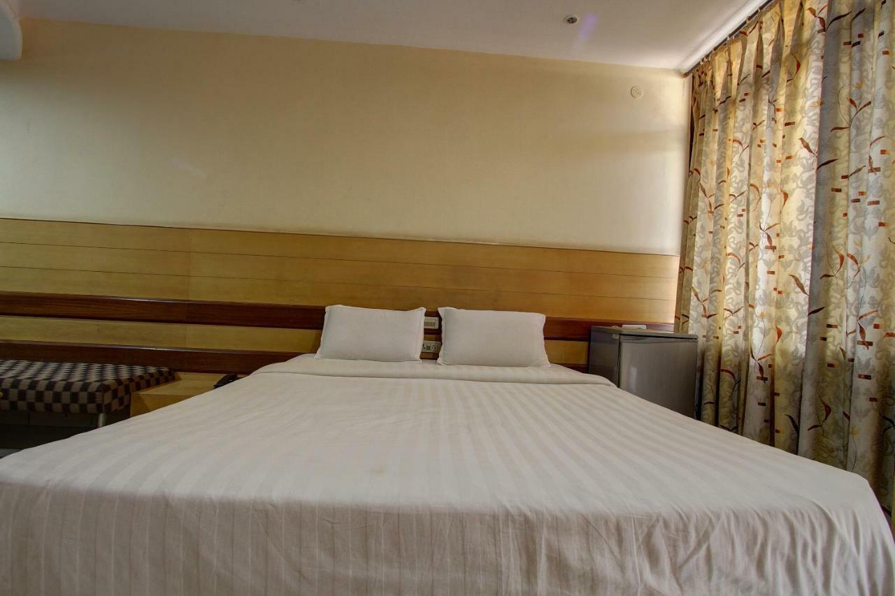 Hotel Rajsangam International Badami Εξωτερικό φωτογραφία